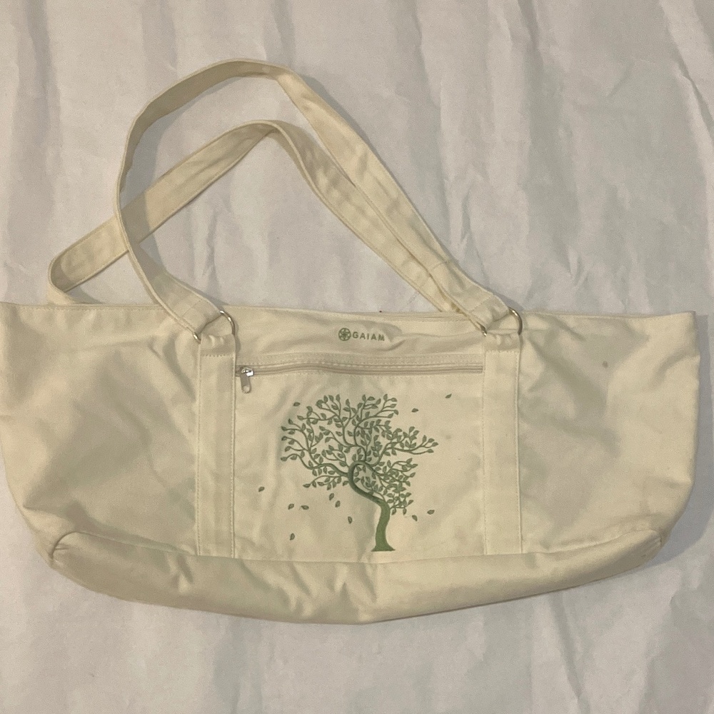 GAIAM Beige Tote with Green Tree Motif